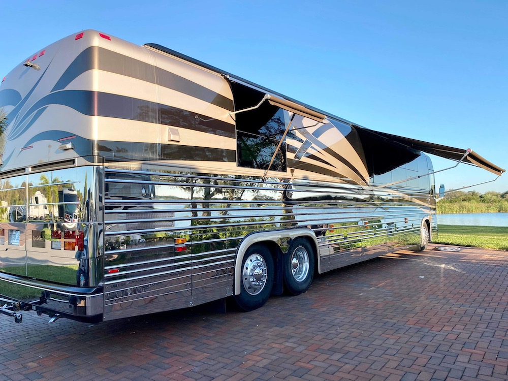 2003 Prevost Royale XLII For Sale