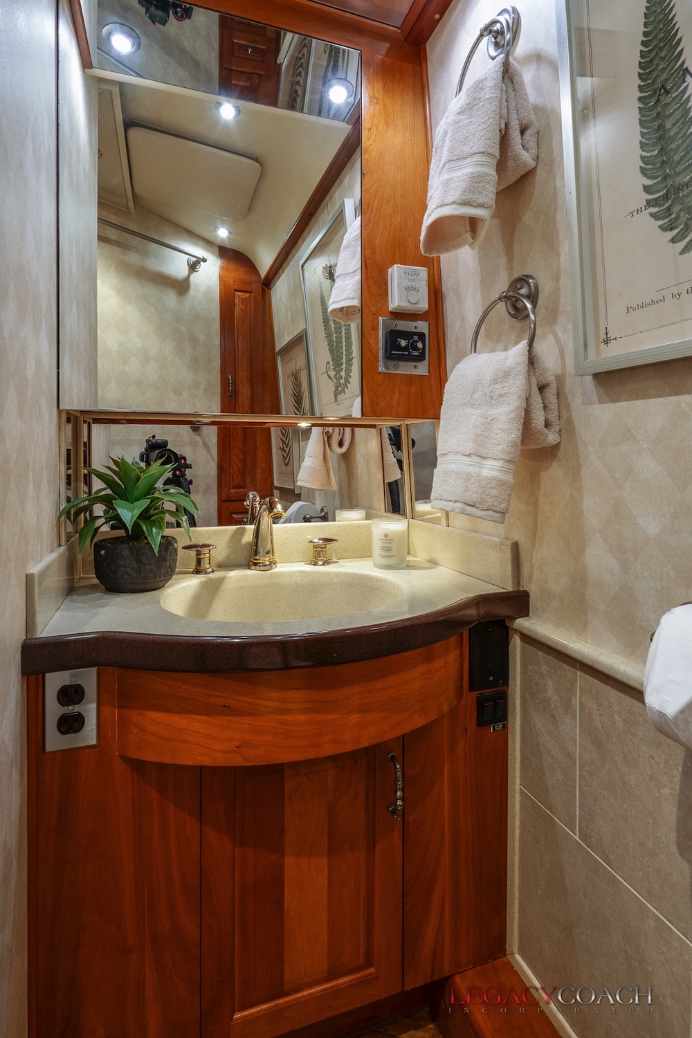 2003 Prevost Royale XLII For Sale