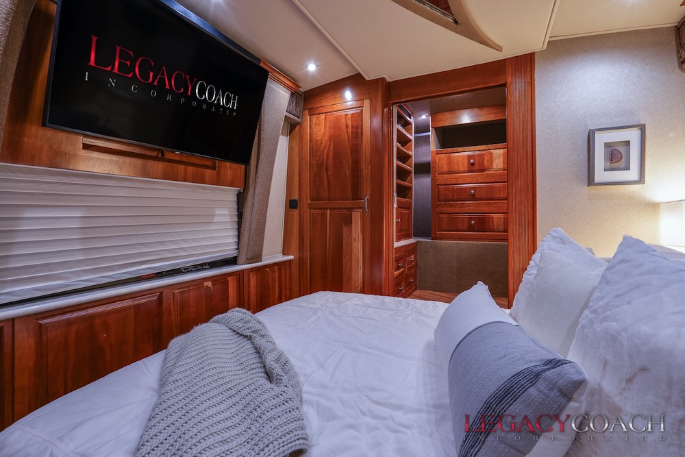 2003 Prevost Royale XLII For Sale