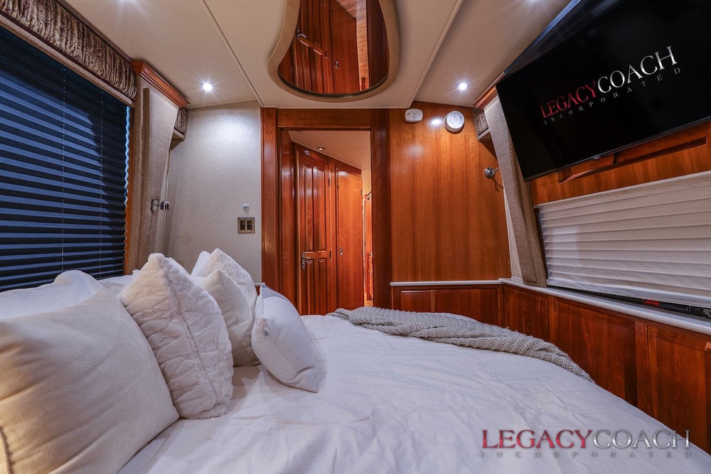 2003 Prevost Royale XLII For Sale
