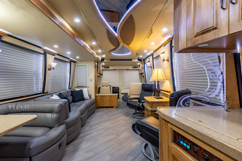 2003 Prevost Royale XLII For Sale