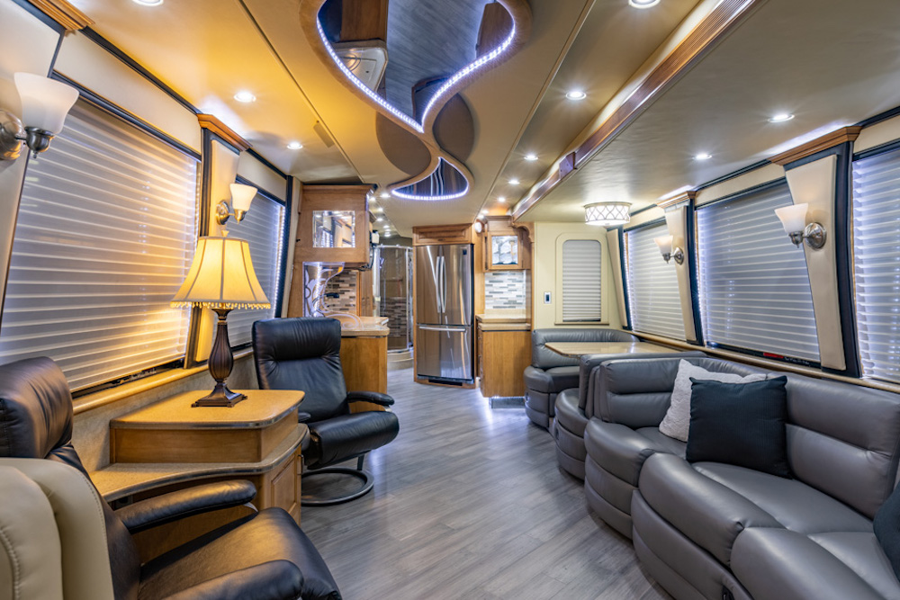 2003 Prevost Royale XLII For Sale