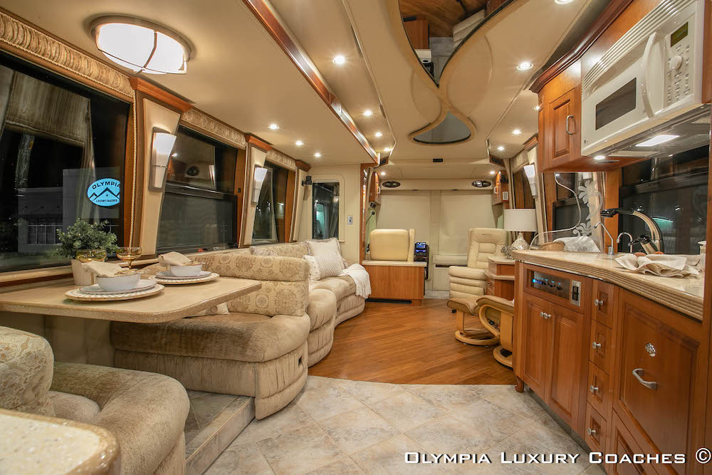 2003 Prevost Royale XLII For Sale