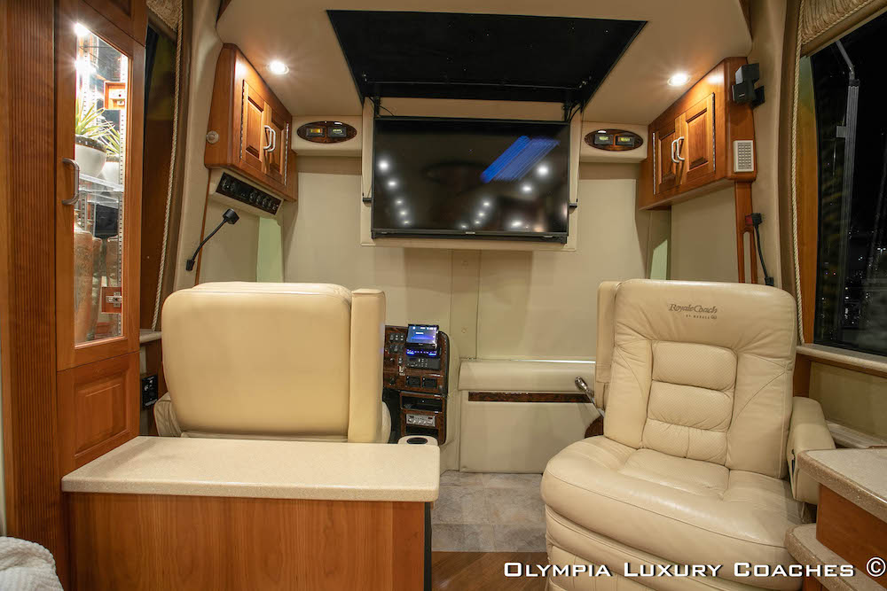 2003 Prevost Royale XLII For Sale