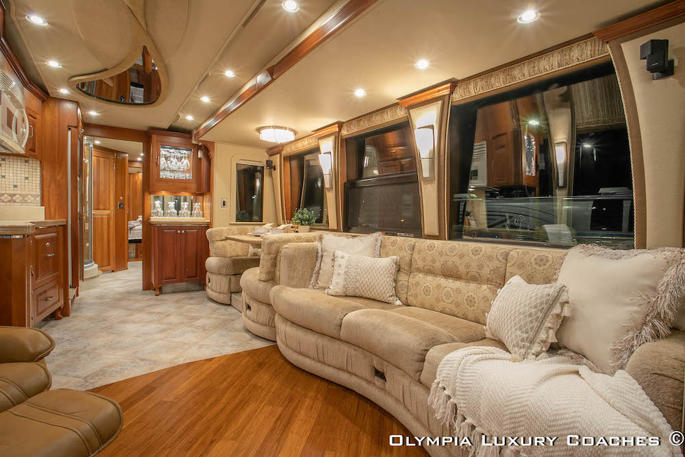 2003 Prevost Royale XLII For Sale