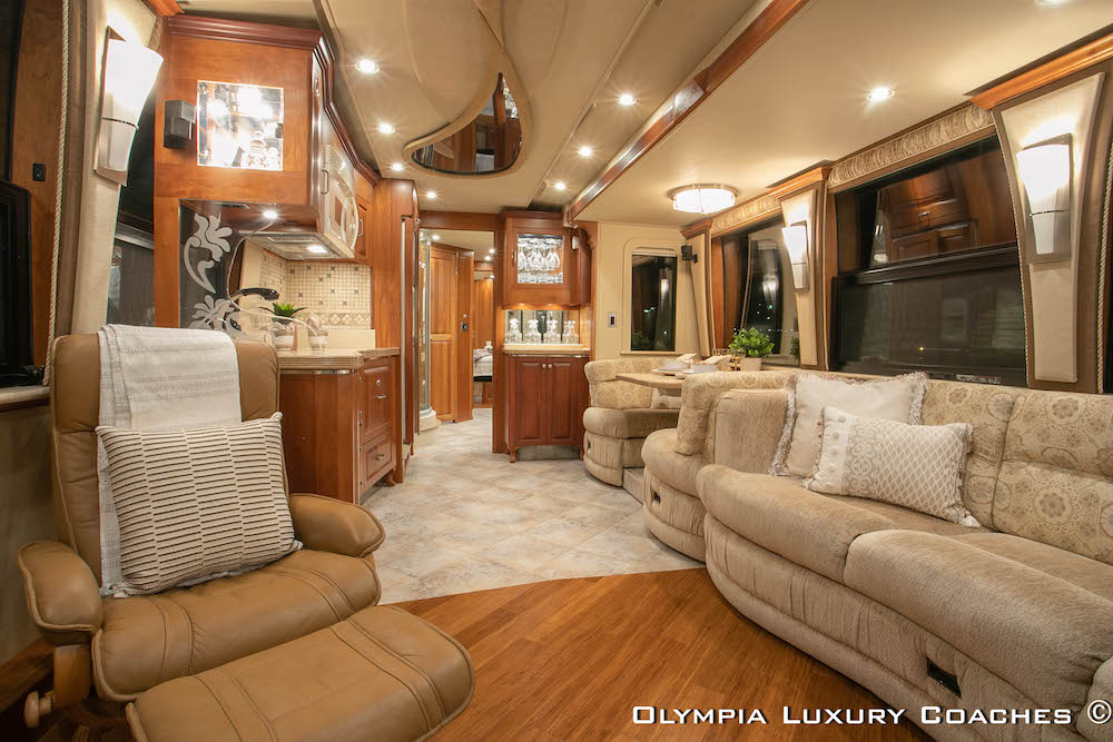 2003 Prevost Royale XLII For Sale