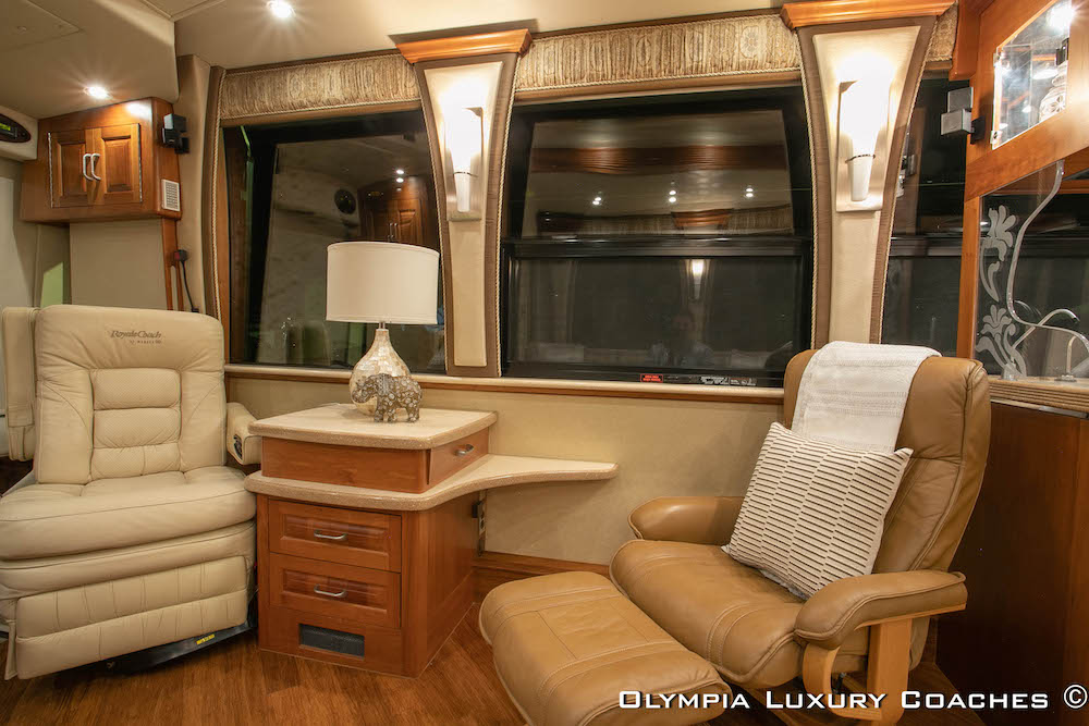 2003 Prevost Royale XLII For Sale