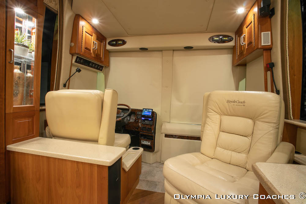 2003 Prevost Royale XLII For Sale