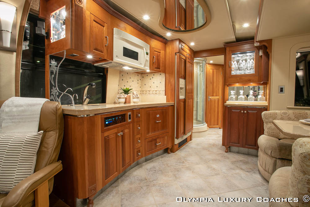 2003 Prevost Royale XLII For Sale