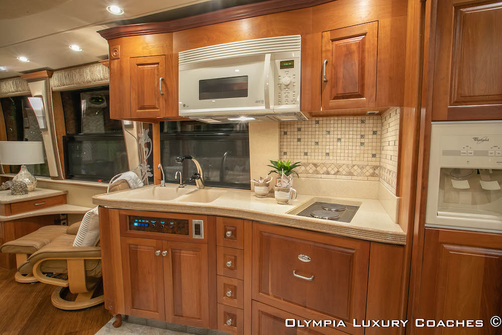 2003 Prevost Royale XLII For Sale