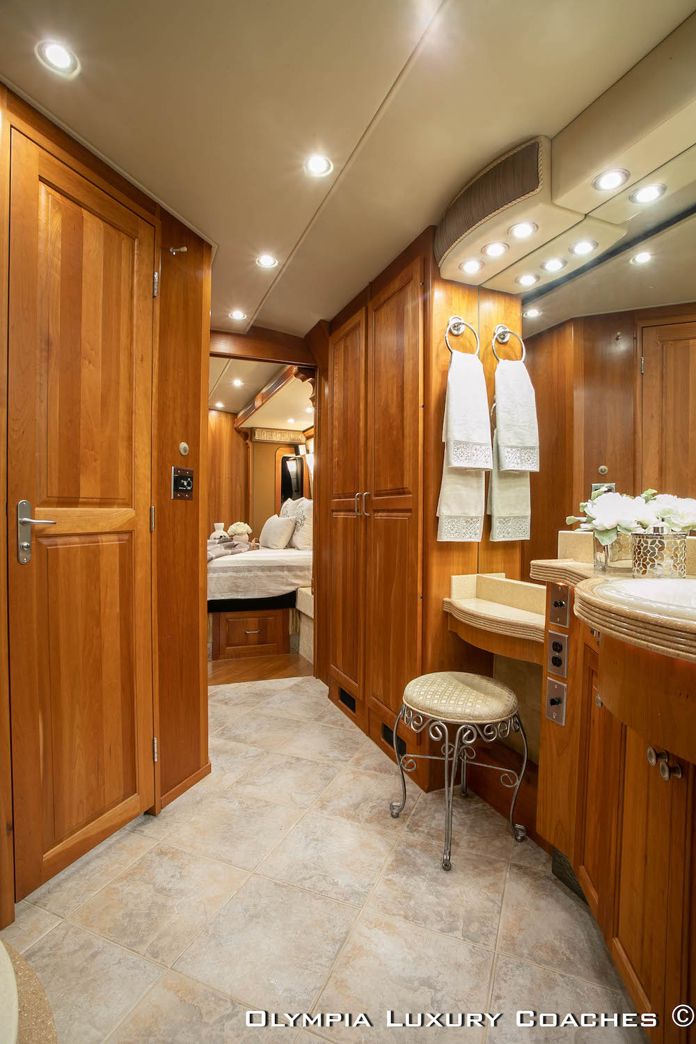 2003 Prevost Royale XLII For Sale