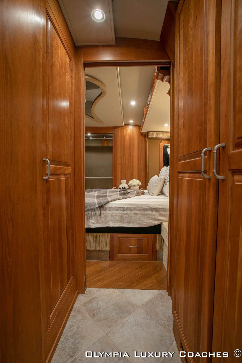 2003 Prevost Royale XLII For Sale