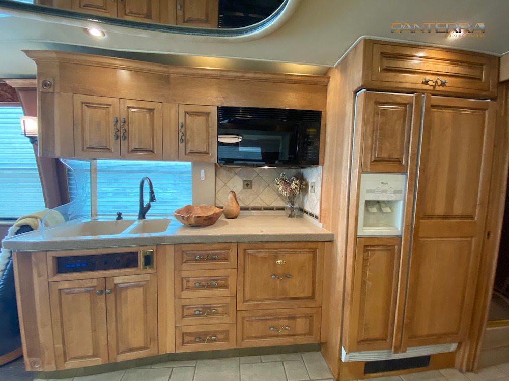 2003 Prevost Royale XLII For Sale