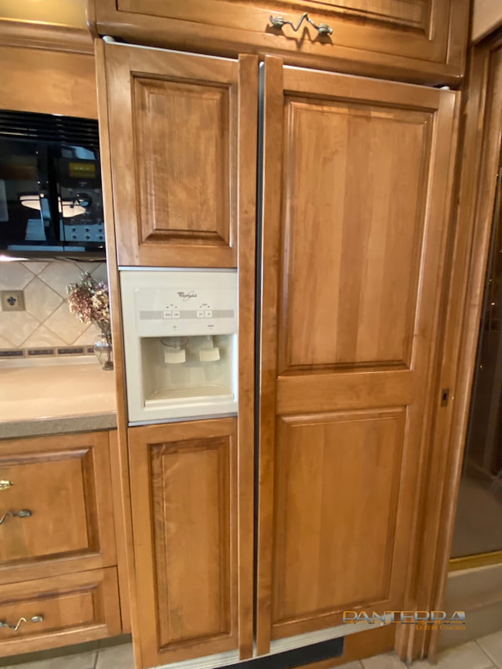 2003 Prevost Royale XLII For Sale