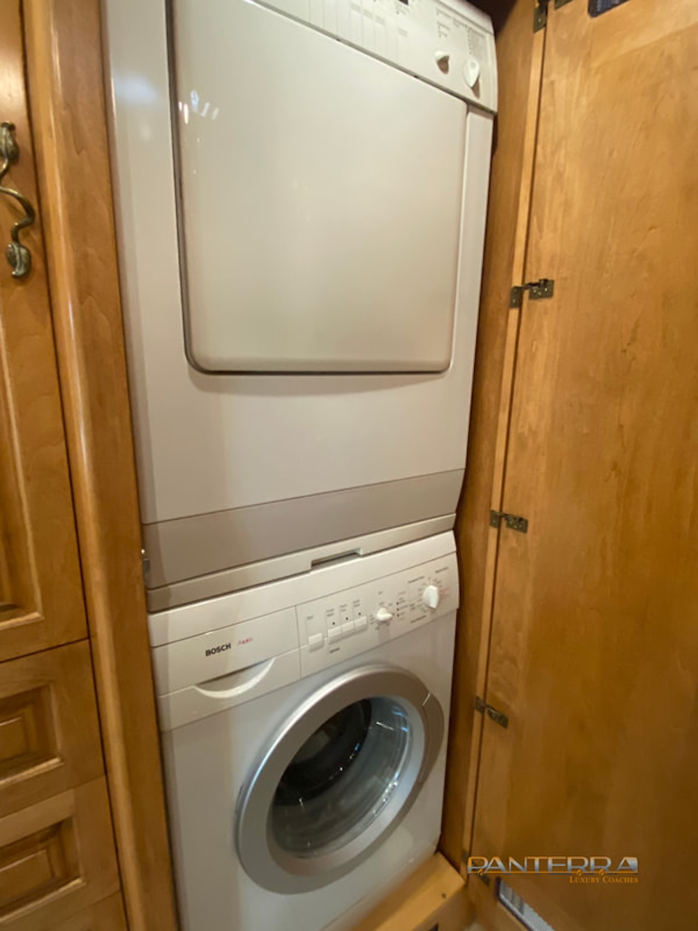 2003 Prevost Royale XLII For Sale