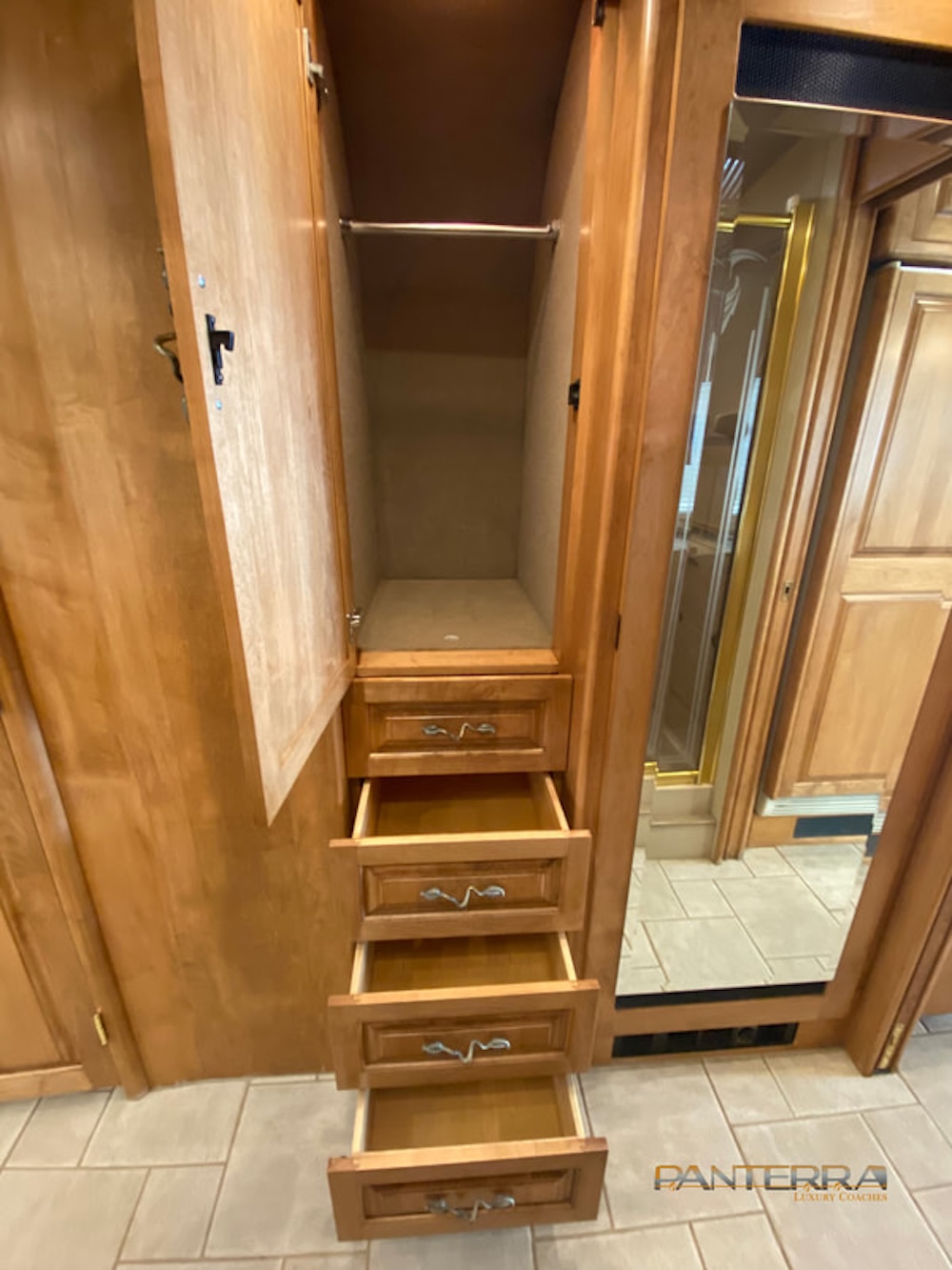 2003 Prevost Royale XLII For Sale