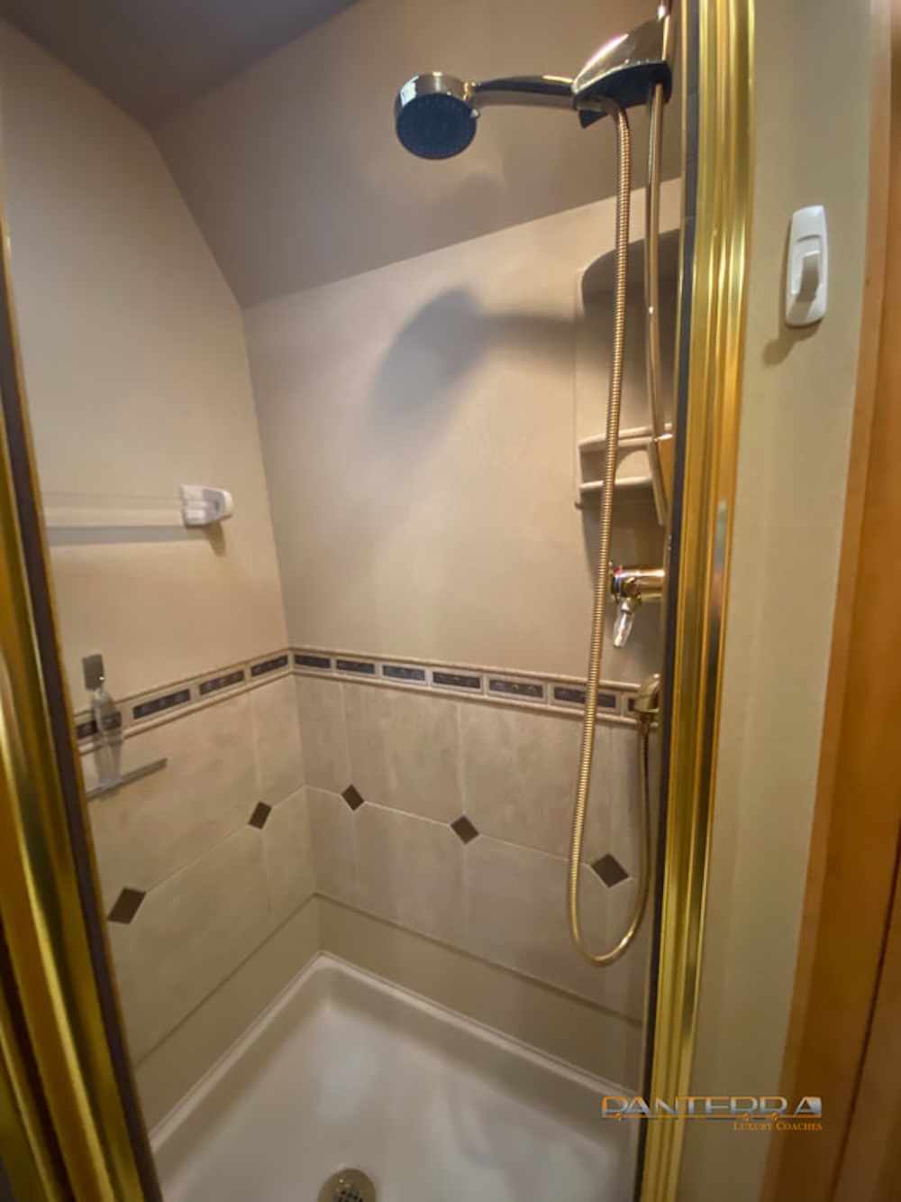 2003 Prevost Royale XLII For Sale