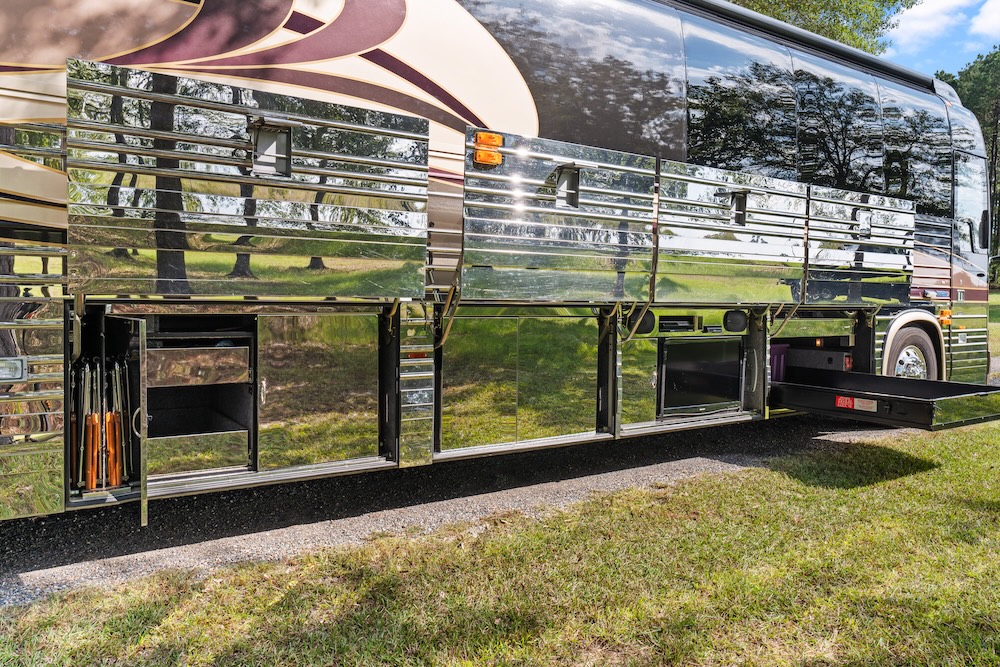 2003 Prevost XLII For Sale