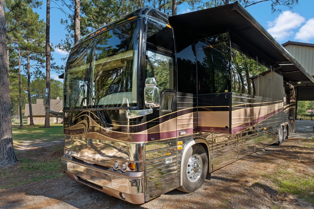 2003 Prevost XLII For Sale