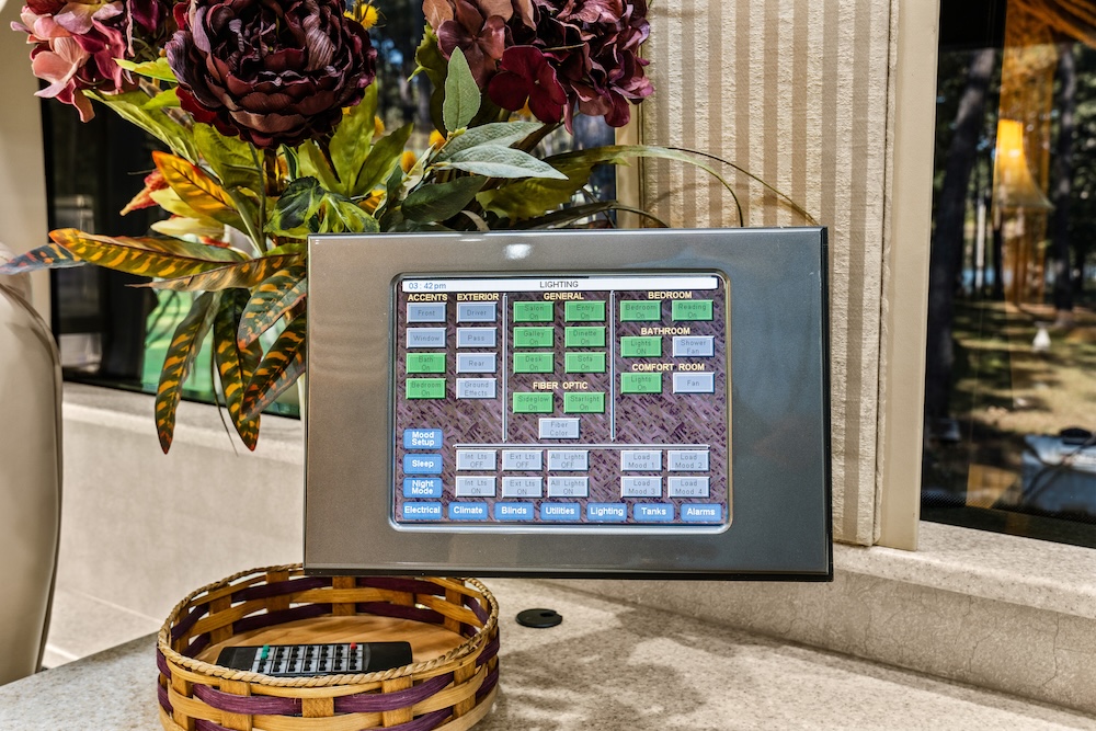 2003 Prevost XLII For Sale