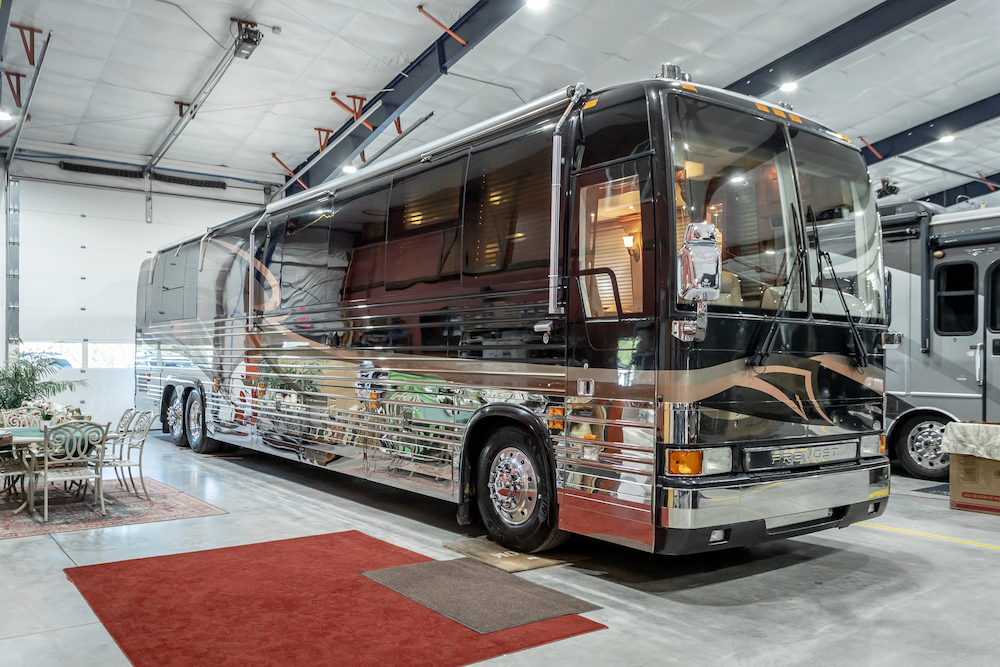 2004 Prevost Royale XLII For Sale