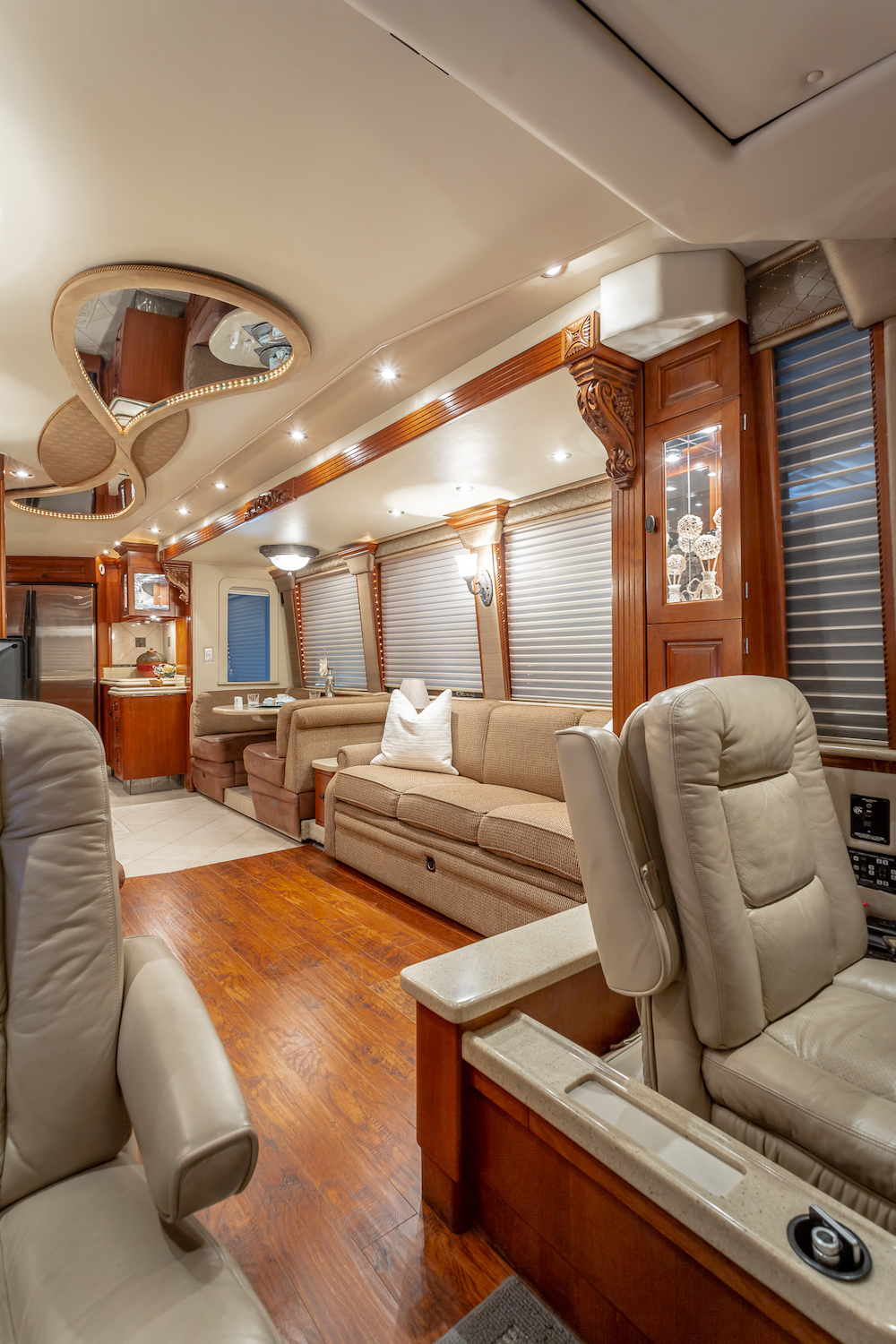 2004 Prevost Royale XLII For Sale