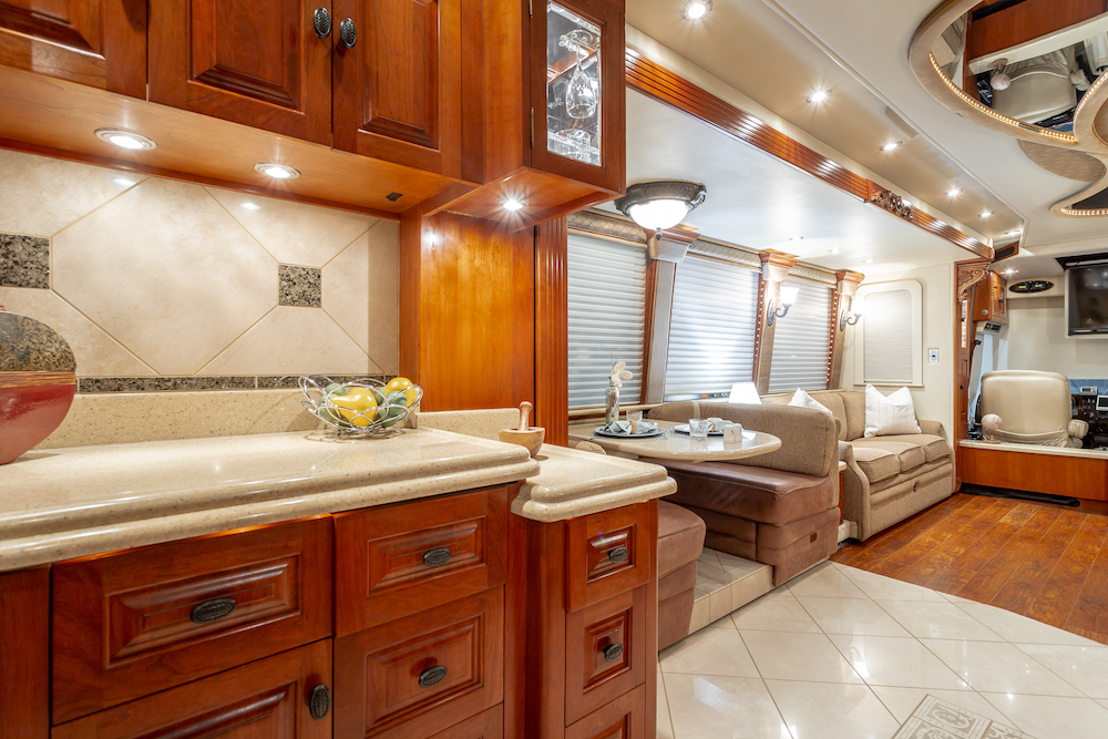 2004 Prevost Royale XLII For Sale