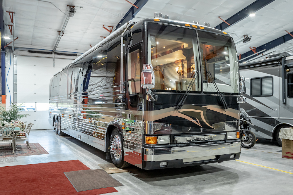 2004 Prevost Royale XLII For Sale