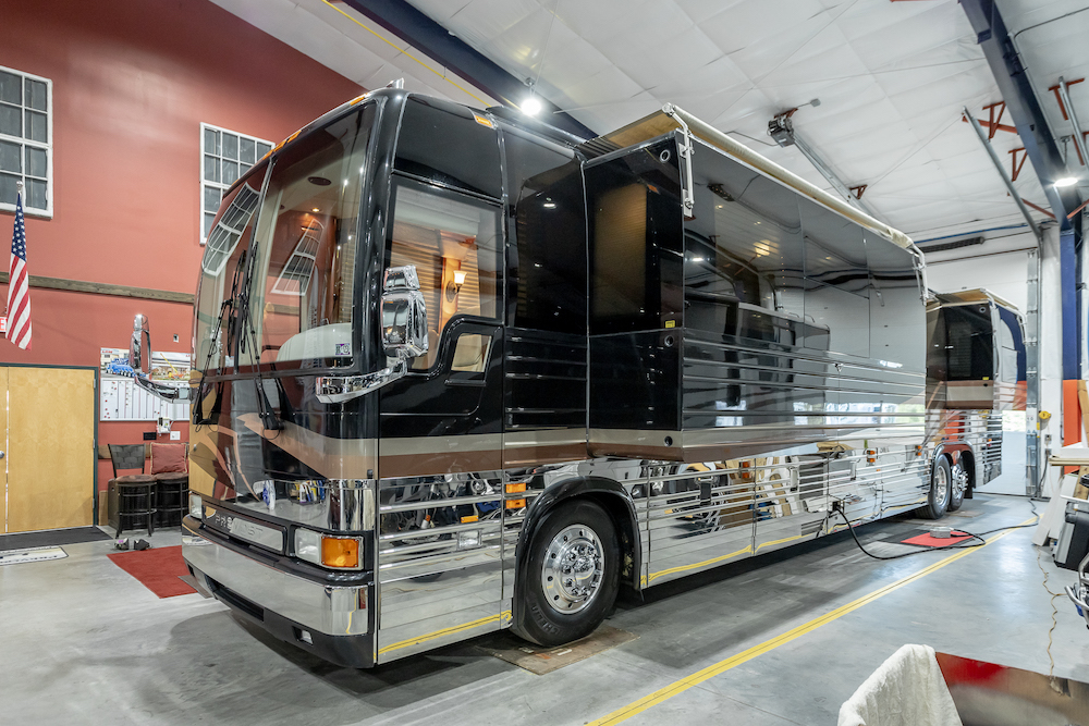 2004 Prevost Royale XLII For Sale