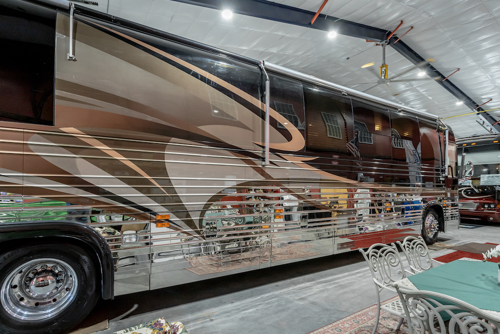 2004 Prevost Royale XLII For Sale