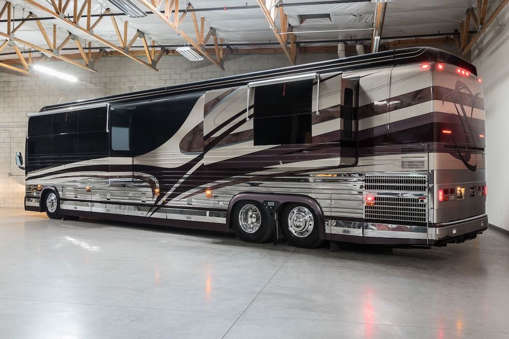 2004 Prevost American XLII For Sale