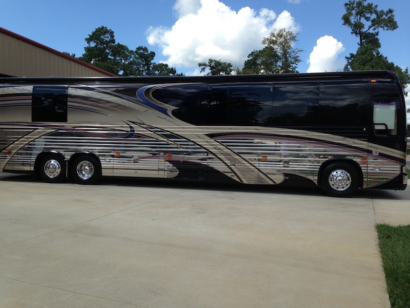 2004 Prevost Country Coach XLII For Sale