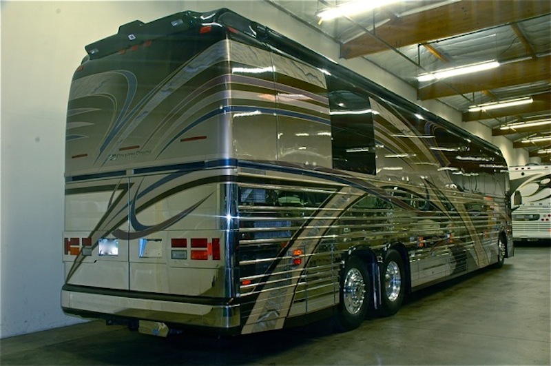 2004 Prevost Country Coach XLII For Sale