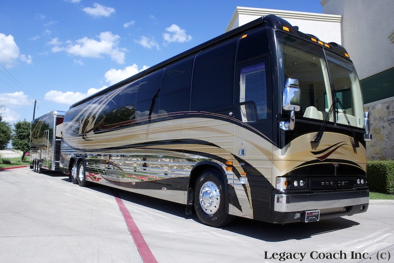 2004 Prevost Country Coach XLII For Sale