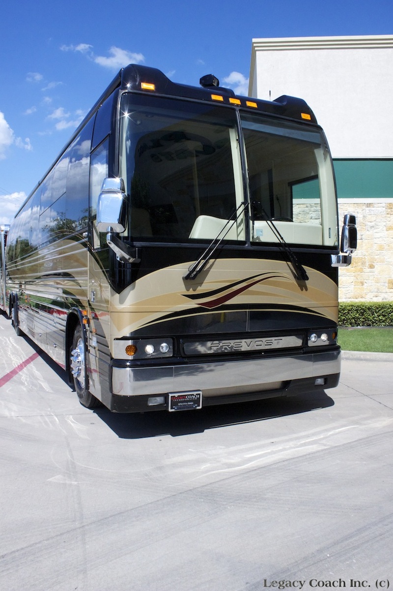 2004 Prevost Country Coach XLII For Sale