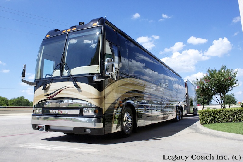 2004 Prevost Country Coach XLII For Sale