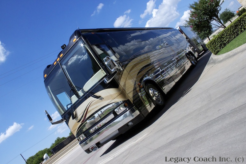 2004 Prevost Country Coach XLII For Sale