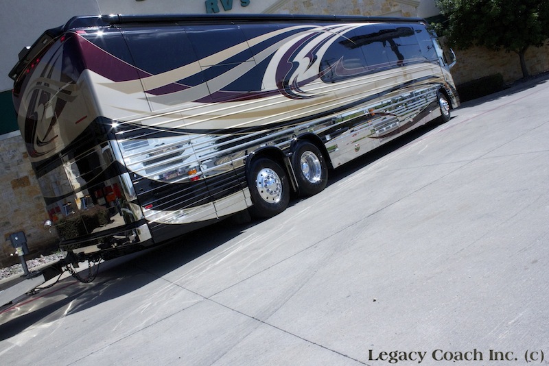 2004 Prevost Country Coach XLII For Sale