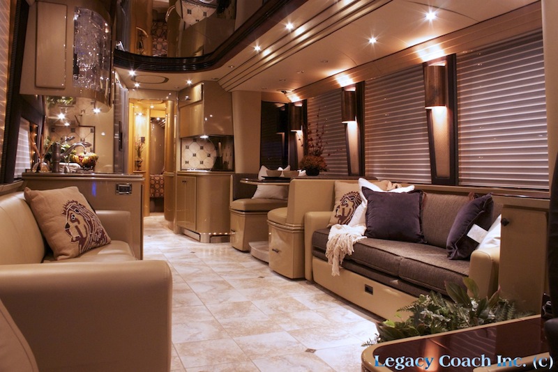 2004 Prevost Country Coach XLII For Sale