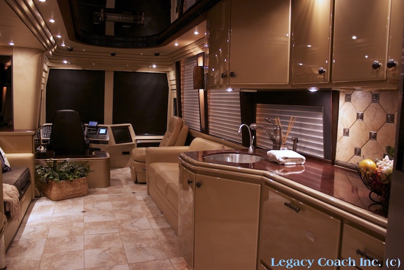 2004 Prevost Country Coach XLII For Sale