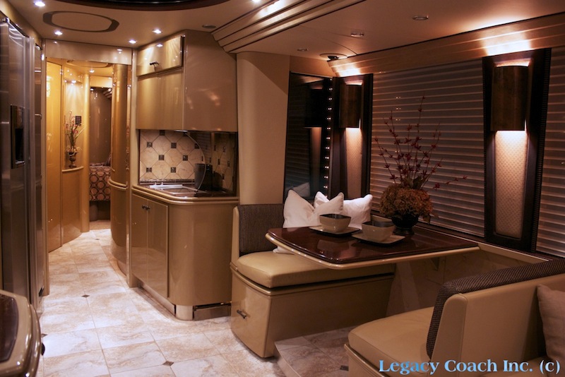 2004 Prevost Country Coach XLII For Sale