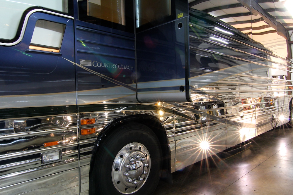 2004 Prevost Country Coach XLII For Sale