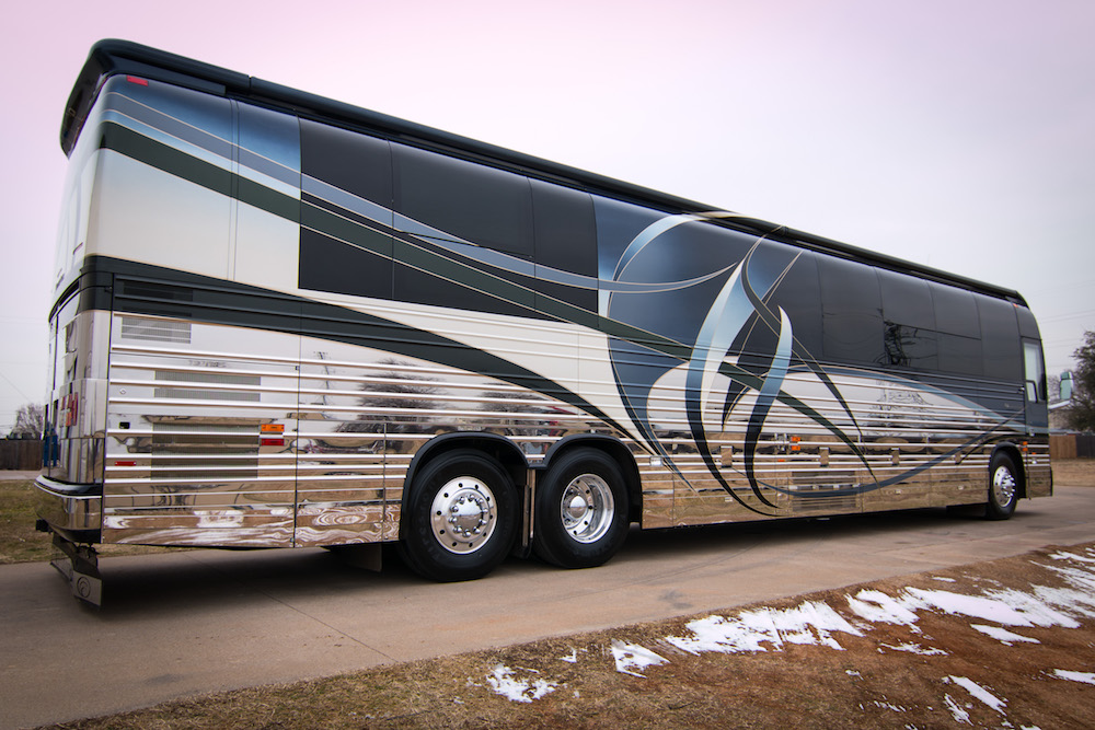 2004 Prevost Country Coach XLII For Sale