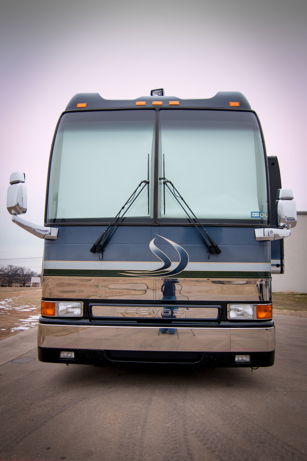 2004 Prevost Country Coach XLII For Sale