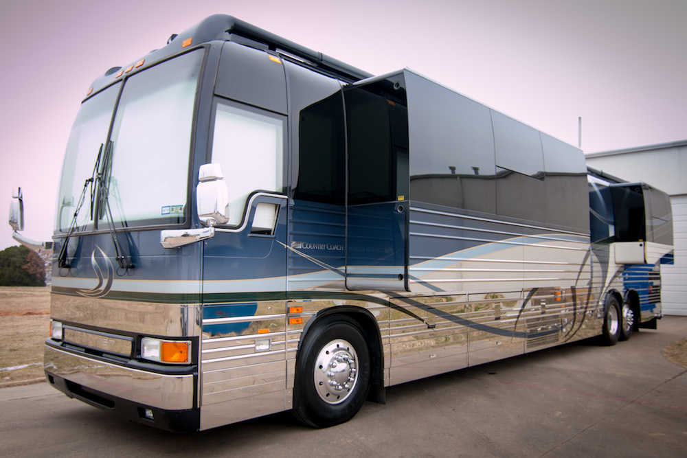 2004 Prevost Country Coach XLII For Sale