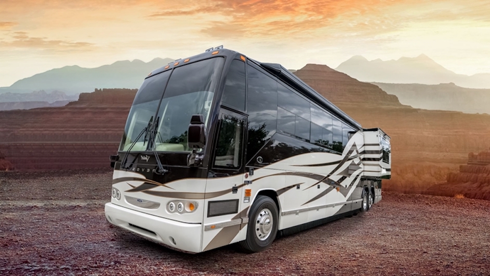 2004 Prevost Featherlite H3-45 For Sale