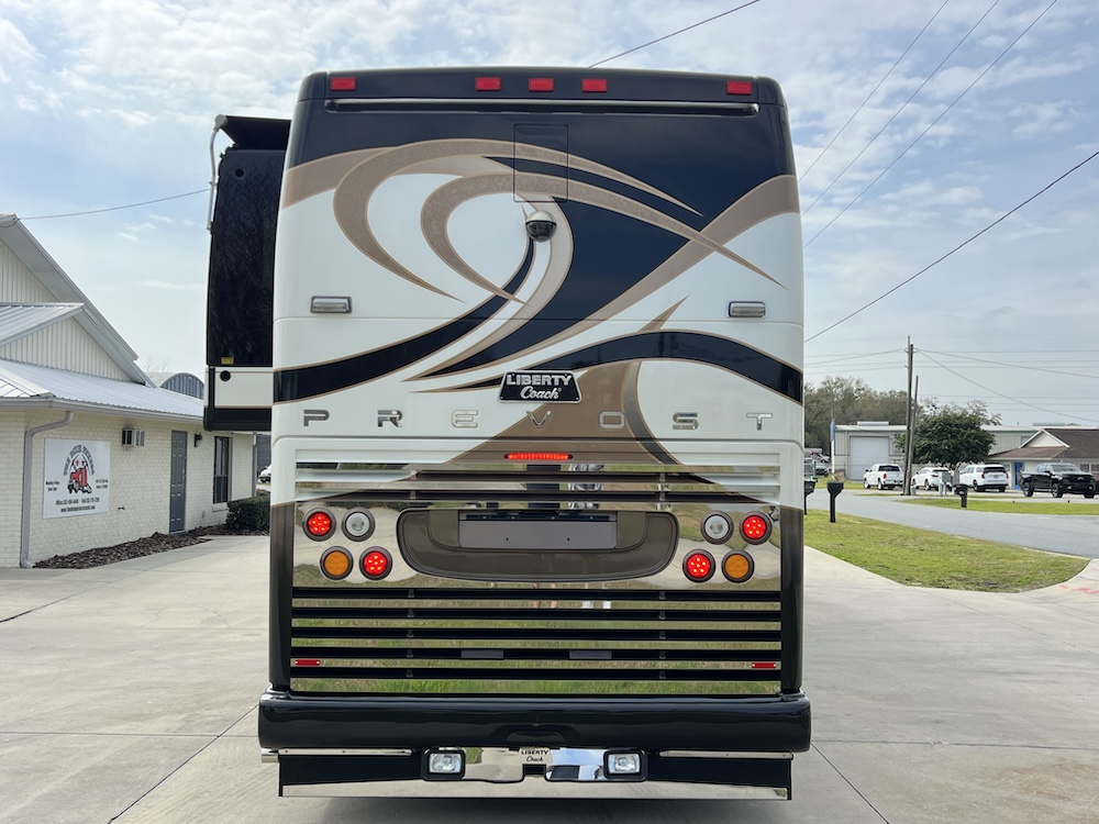 2004 Prevost Liberty H3-45 For Sale