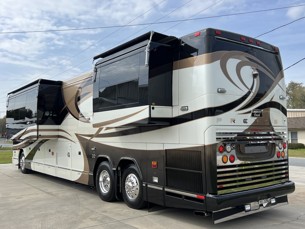 2004 Prevost Liberty H3-45 For Sale