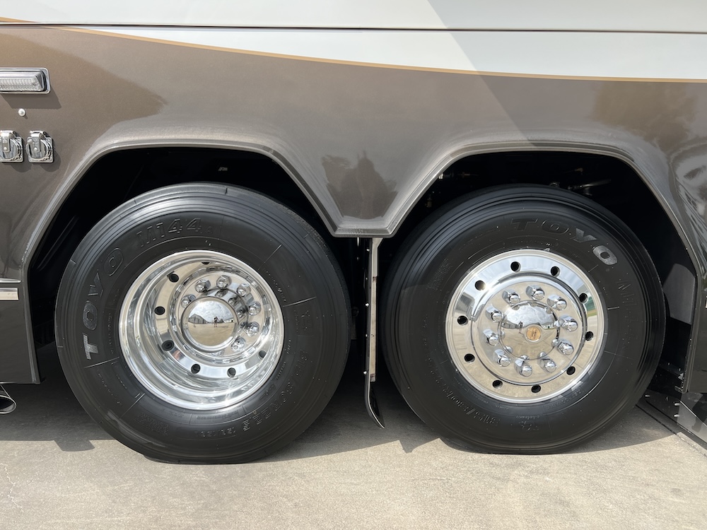 2004 Prevost Liberty H3-45 For Sale