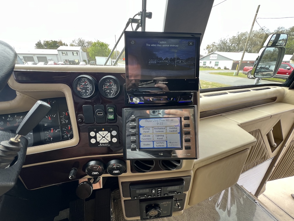 2004 Prevost Liberty H3-45 For Sale